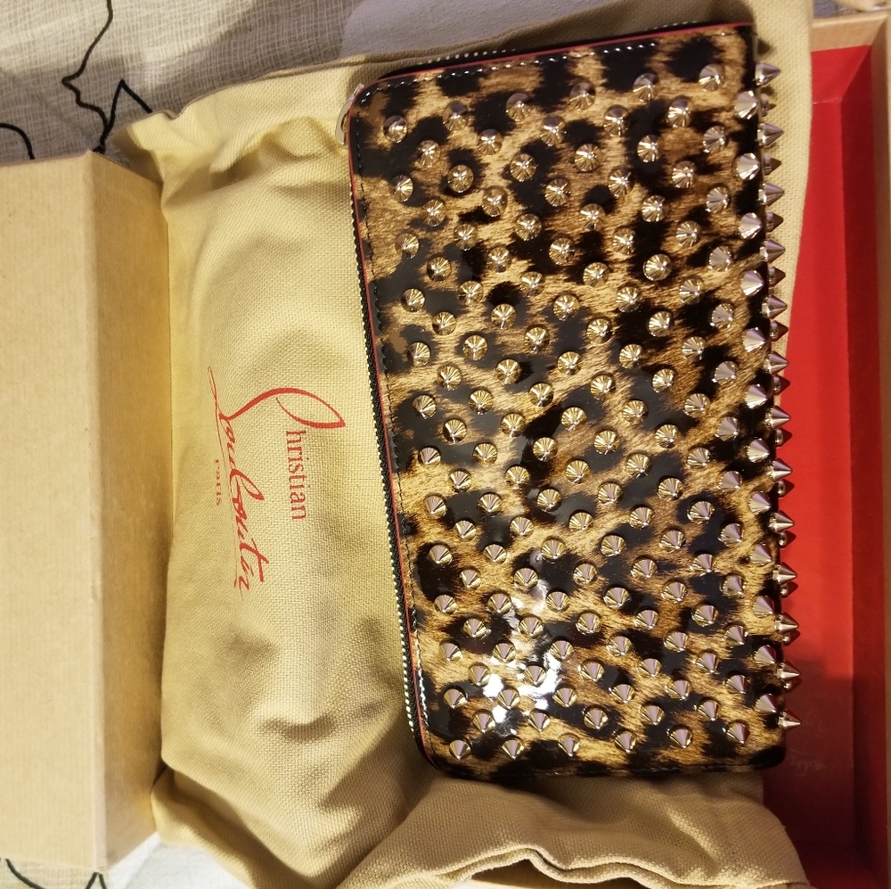 Christian louboutin wallet